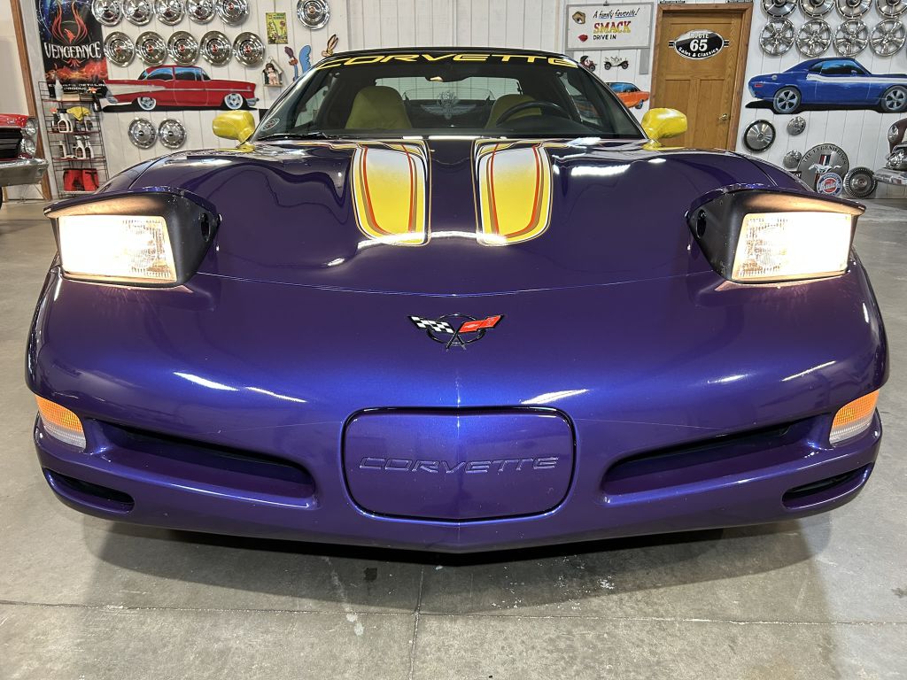 Photo 3 of this CHEVROLET CORVETTE