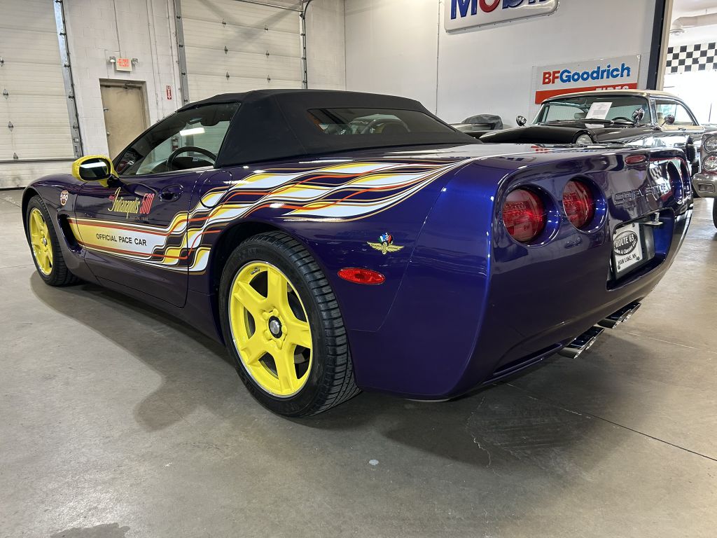 Photo 9 of this CHEVROLET CORVETTE
