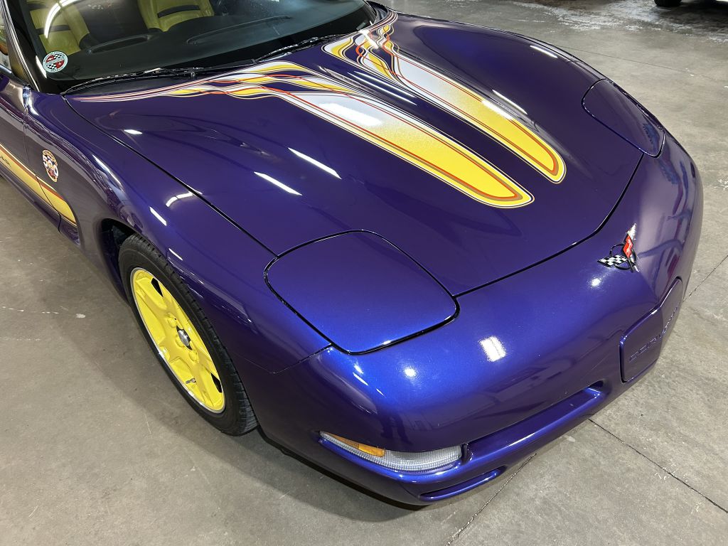 Photo 15 of this CHEVROLET CORVETTE