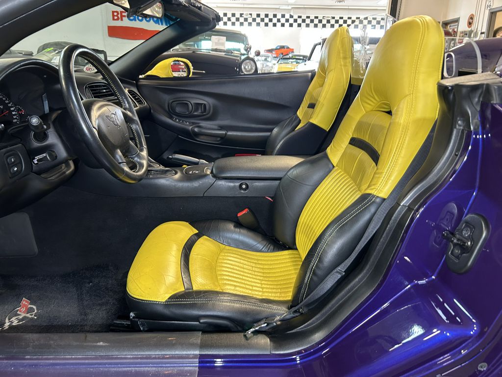 Photo 49 of this CHEVROLET CORVETTE