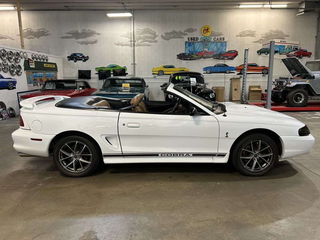 Photo 31 of this FORD MUSTANG