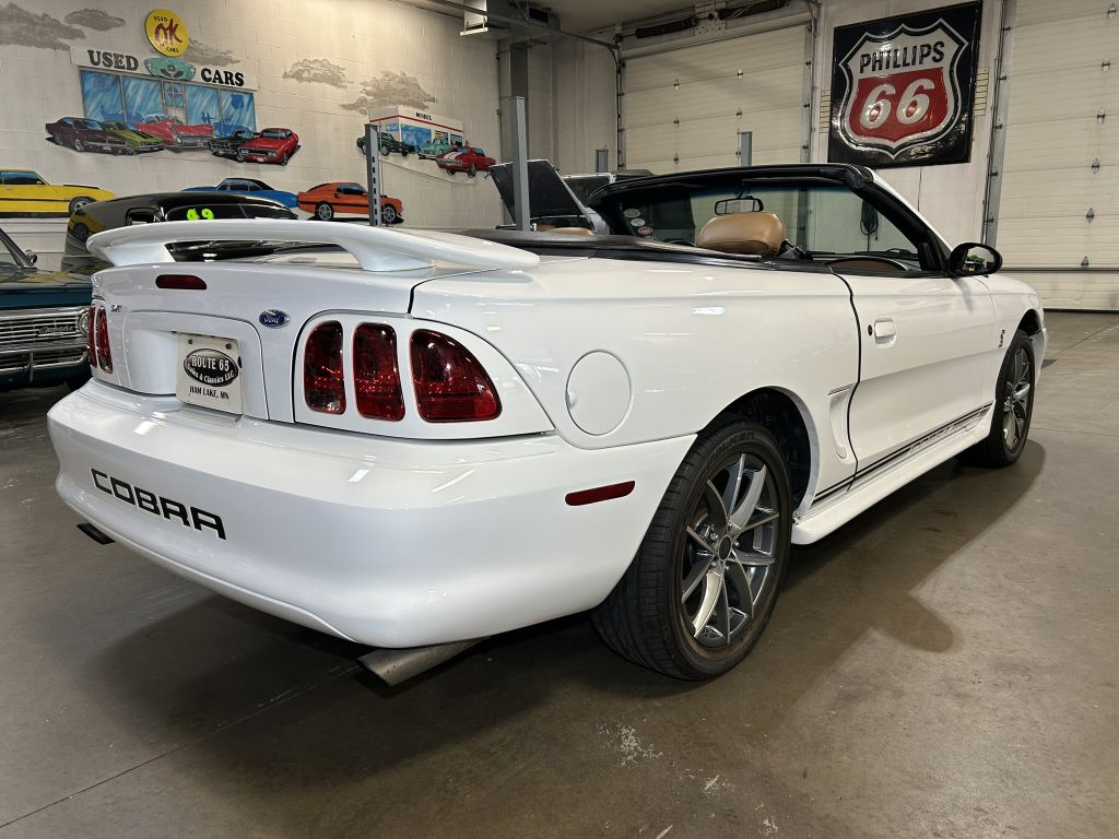 Photo 32 of this FORD MUSTANG