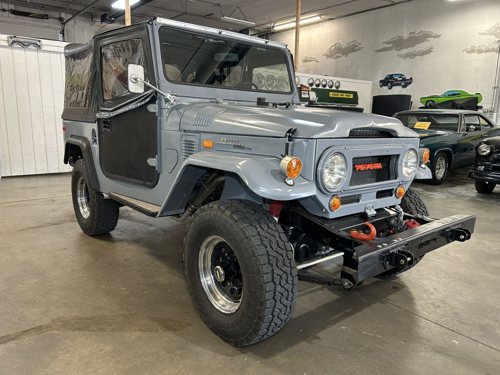 Photo 3 of this TOYOTA FJ40