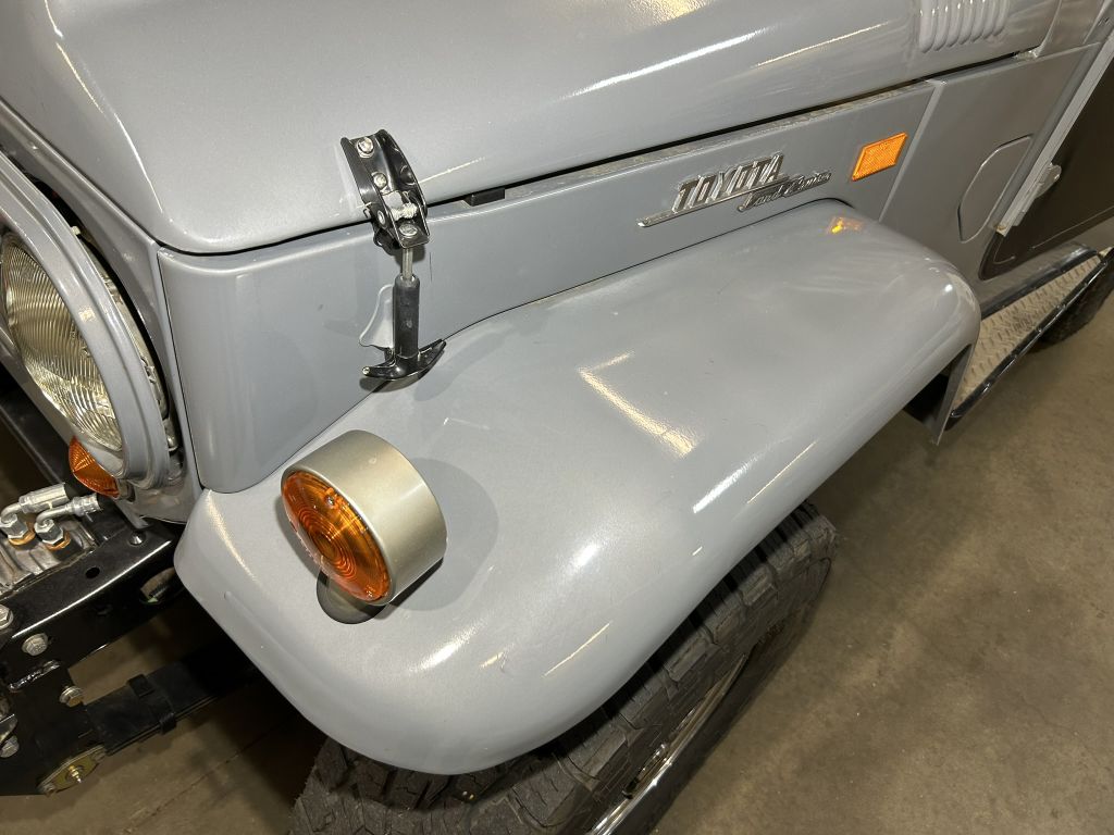 Photo 11 of this TOYOTA FJ40