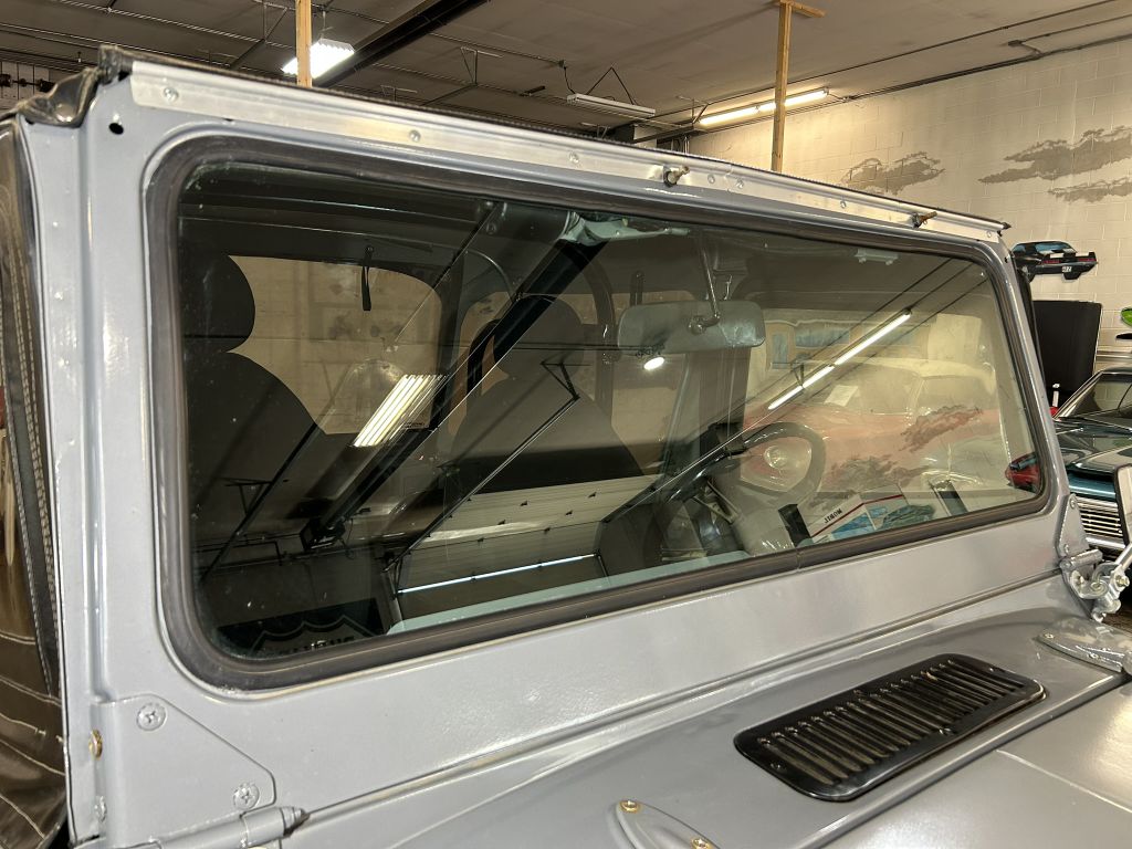 Photo 16 of this TOYOTA FJ40