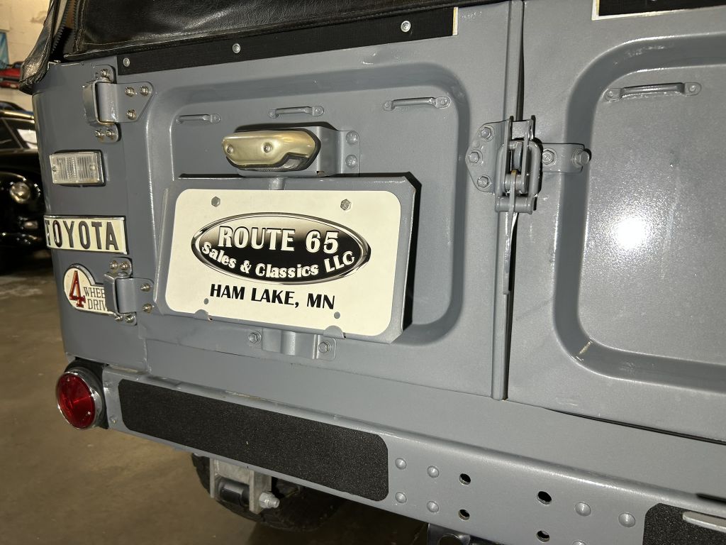 Photo 22 of this TOYOTA FJ40