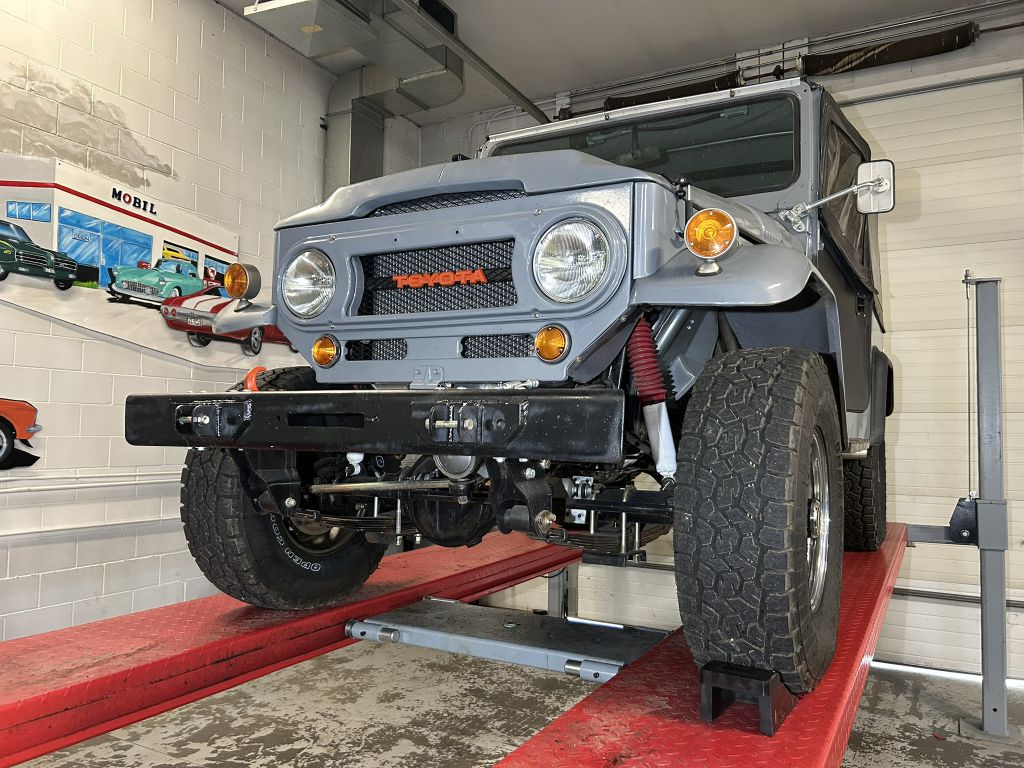 Photo 74 of this TOYOTA FJ40