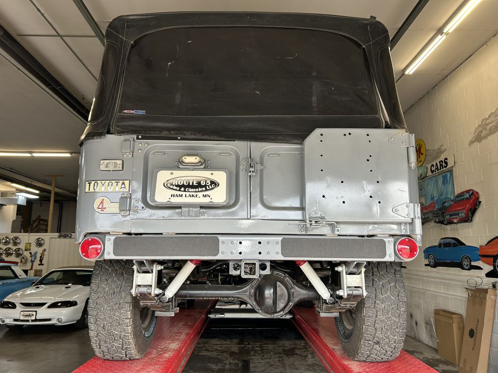 Photo 111 of this TOYOTA FJ40
