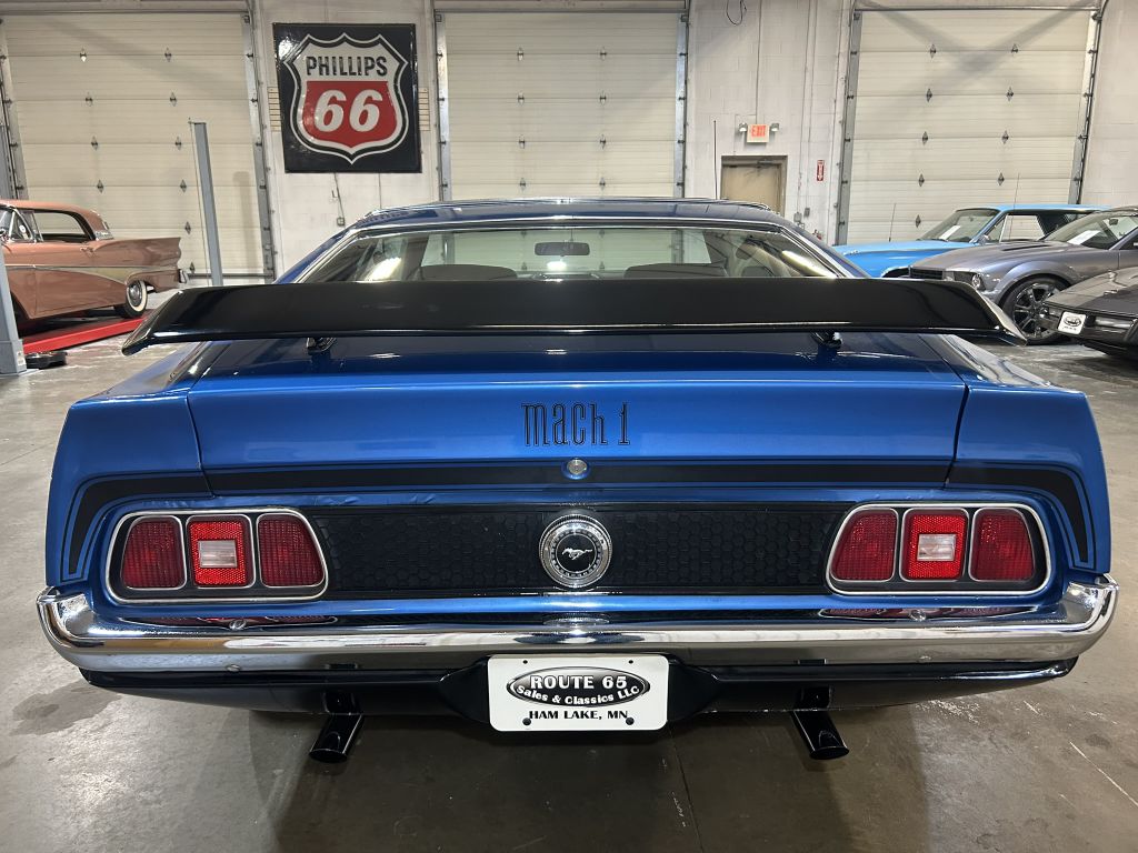 Photo 6 of this FORD MUSTANG