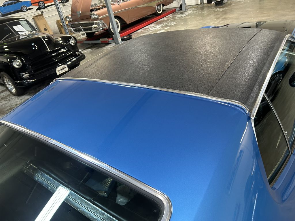 Photo 17 of this FORD MUSTANG
