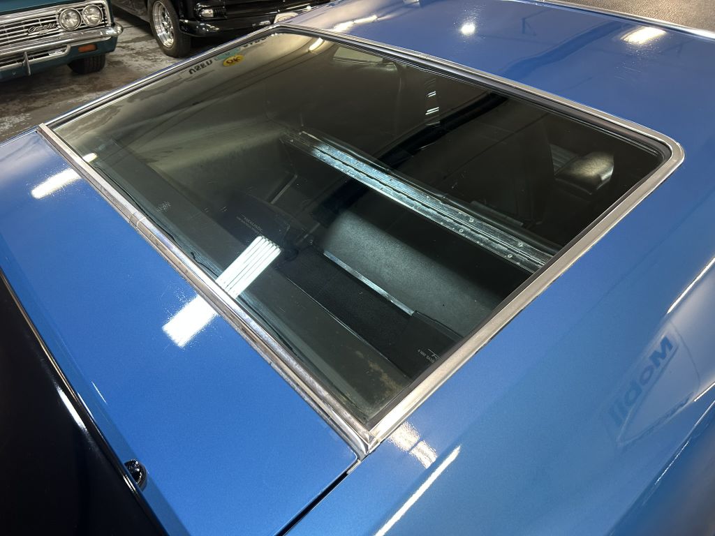 Photo 18 of this FORD MUSTANG
