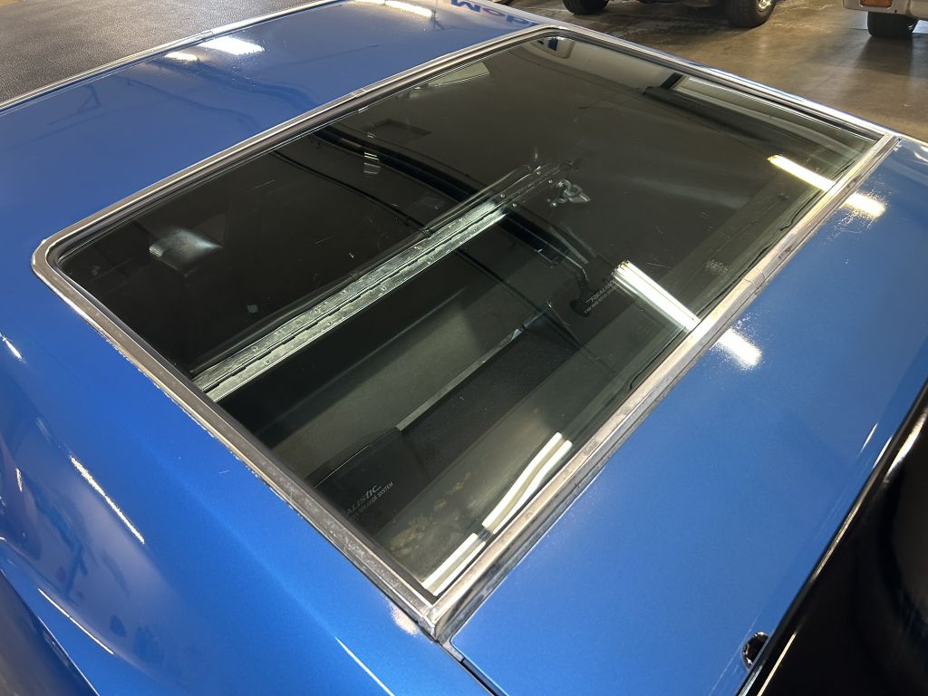 Photo 19 of this FORD MUSTANG