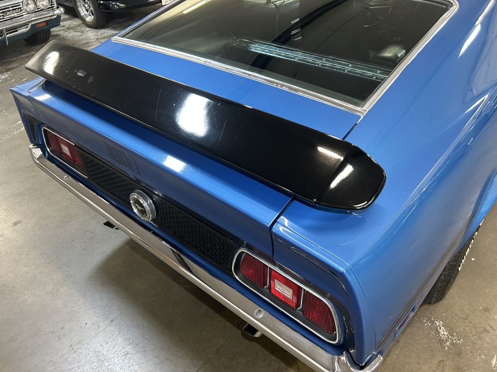 Photo 20 of this FORD MUSTANG