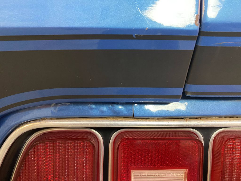 Photo 26 of this FORD MUSTANG