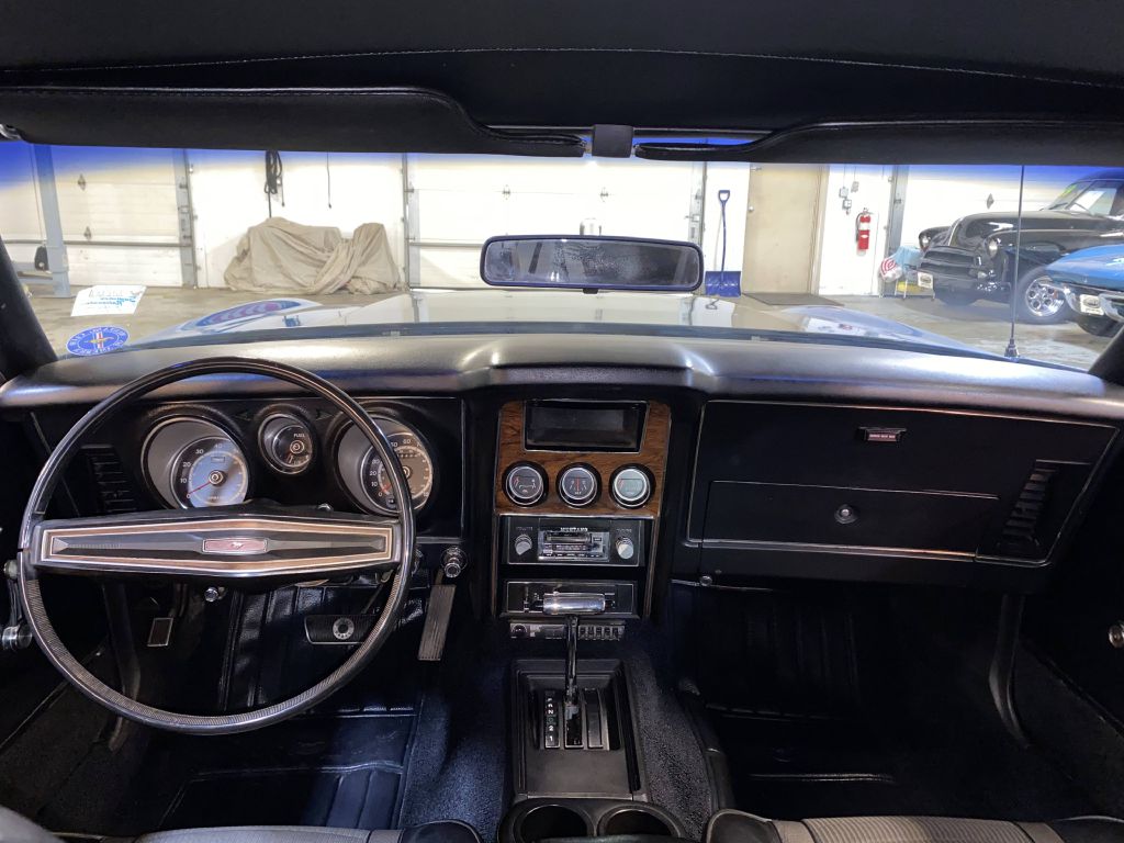 Photo 49 of this FORD MUSTANG