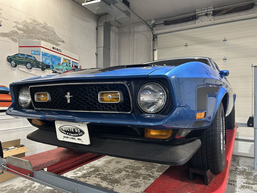 Photo 79 of this FORD MUSTANG