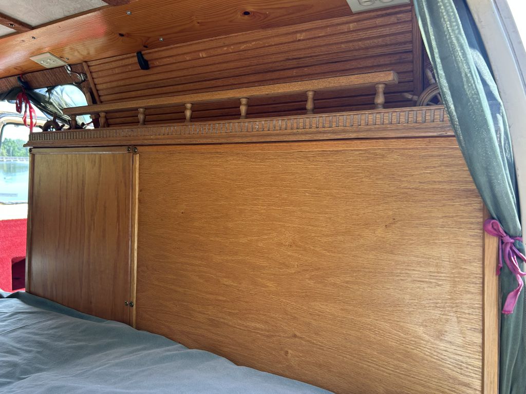 Photo 17 of this DODGE Sportsman Van