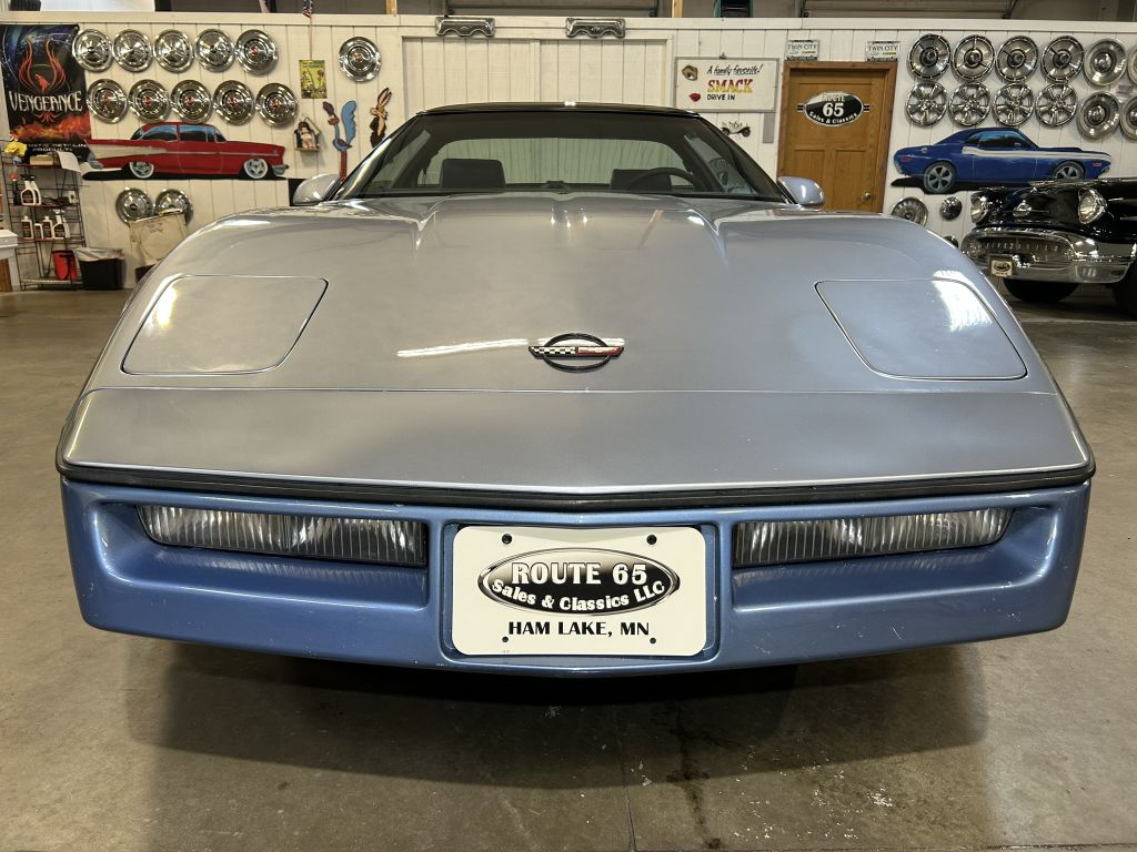 Photo 2 of this CHEVROLET CORVETTE