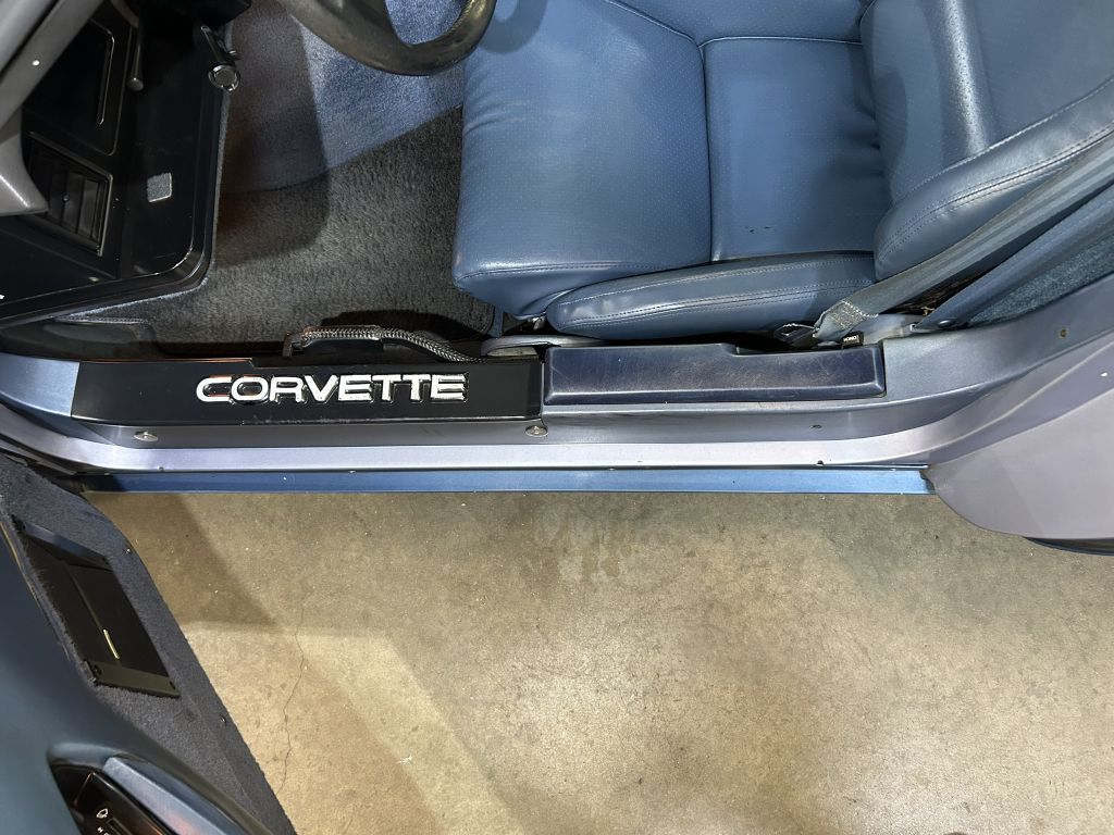 Photo 34 of this CHEVROLET CORVETTE