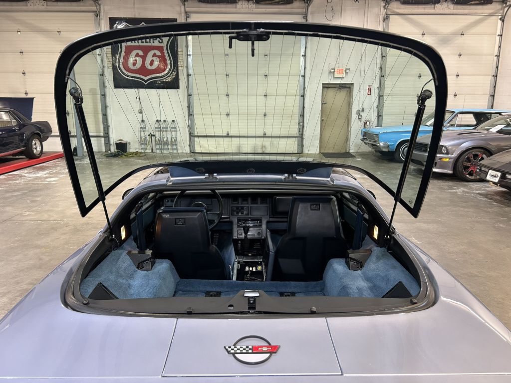 Photo 75 of this CHEVROLET CORVETTE