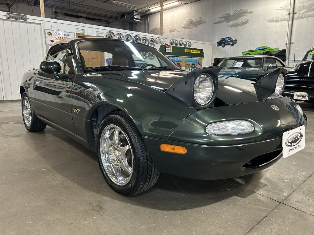 Photo 4 of this MAZDA MX-5 MIATA