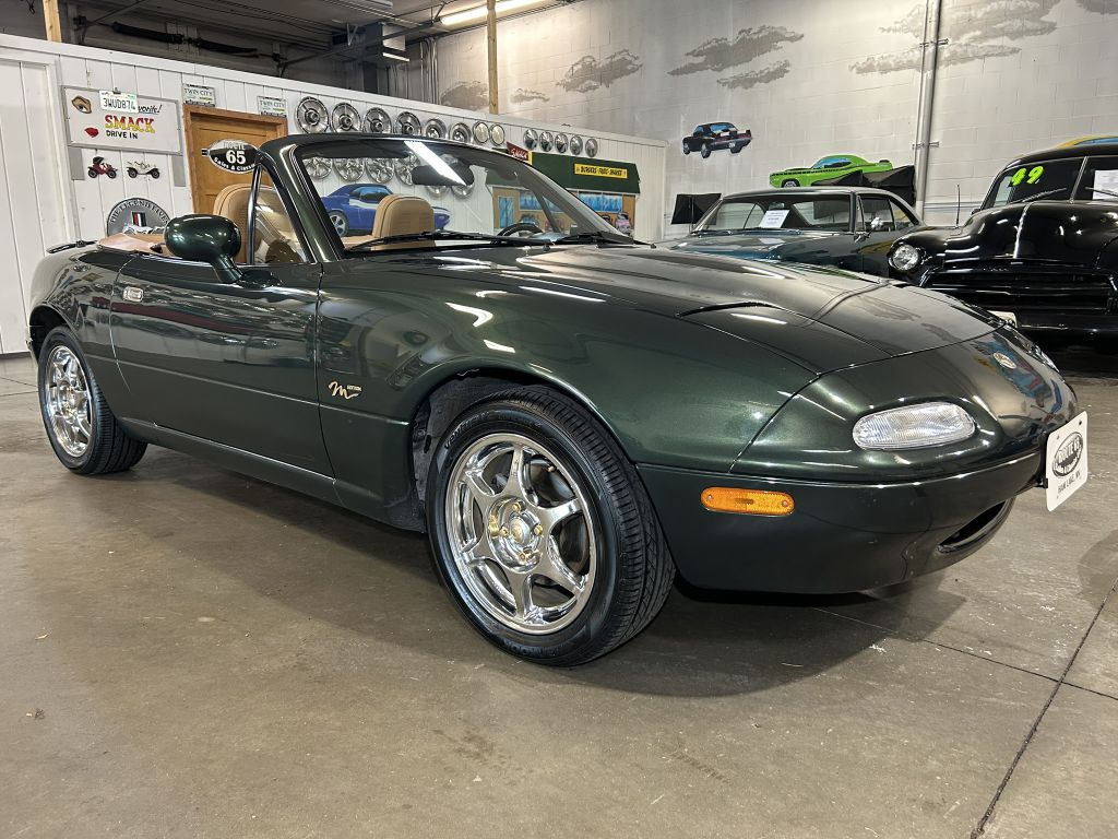 Photo 31 of this MAZDA MX-5 MIATA