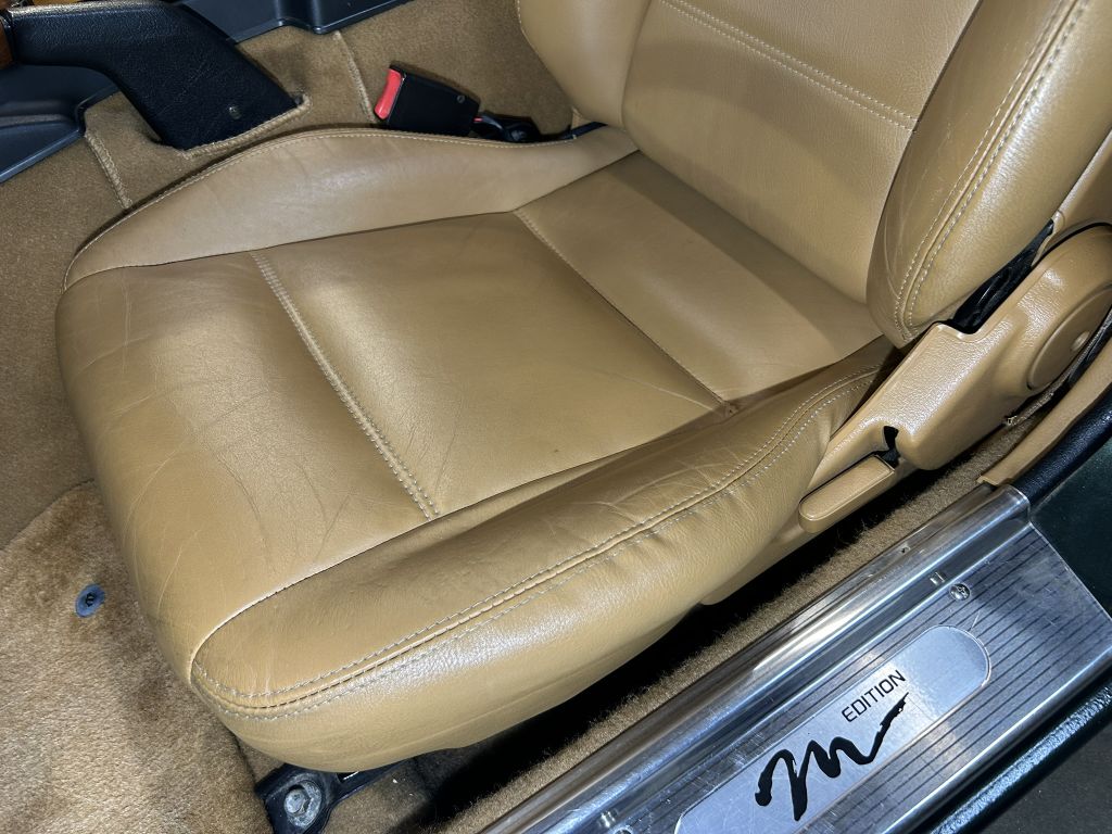 Photo 44 of this MAZDA MX-5 MIATA