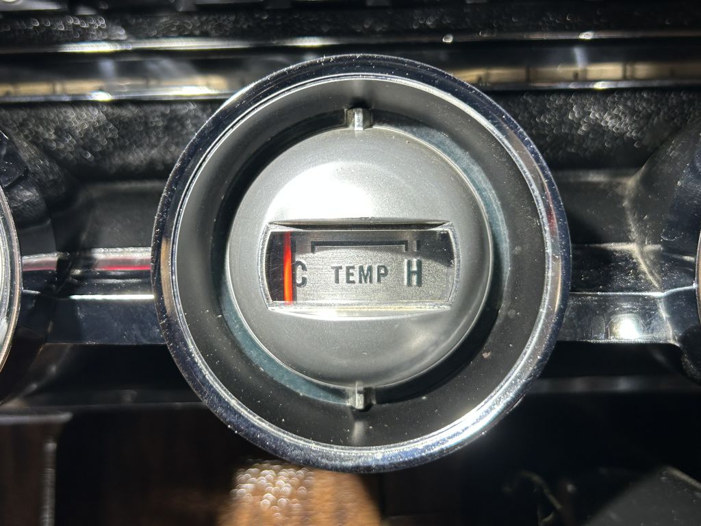Photo 43 of this FORD THUNDERBIRD