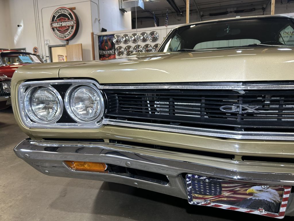 Photo 10 of this PLYMOUTH GTX