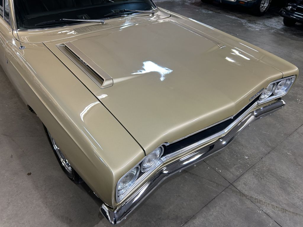 Photo 12 of this PLYMOUTH GTX