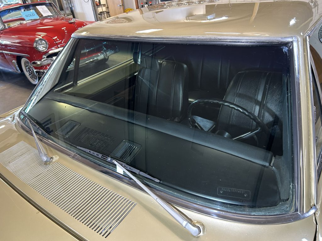 Photo 13 of this PLYMOUTH GTX