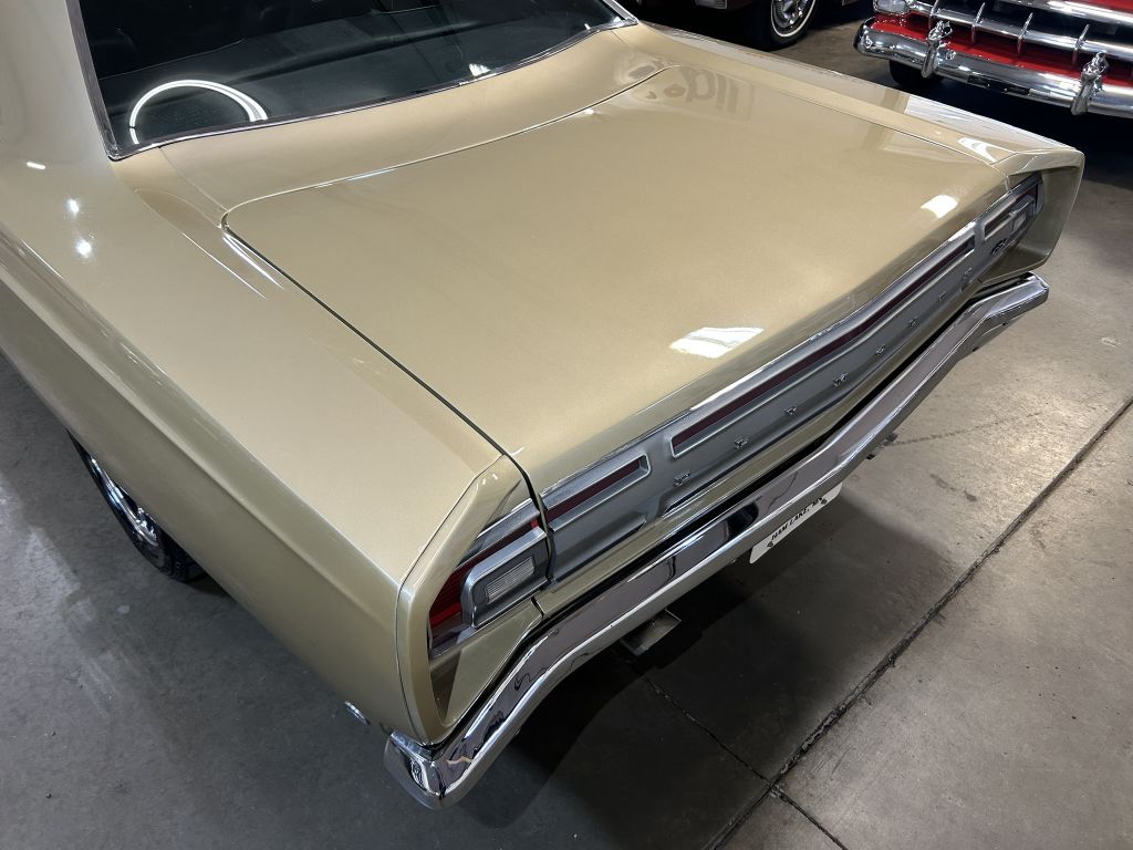 Photo 25 of this PLYMOUTH GTX