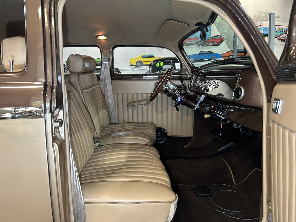 Photo 58 of this PLYMOUTH DELUXE