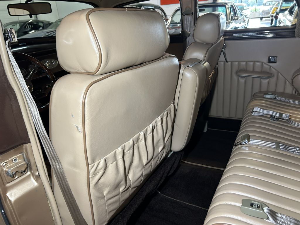 Photo 75 of this PLYMOUTH DELUXE