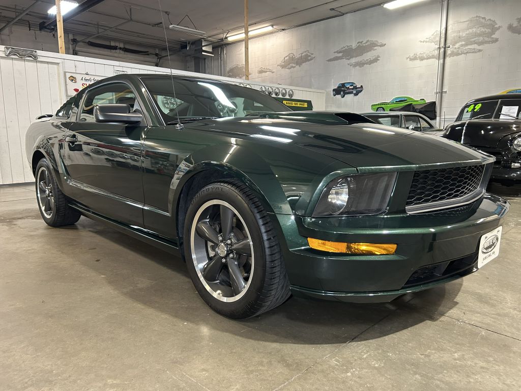 Photo 3 of this FORD MUSTANG