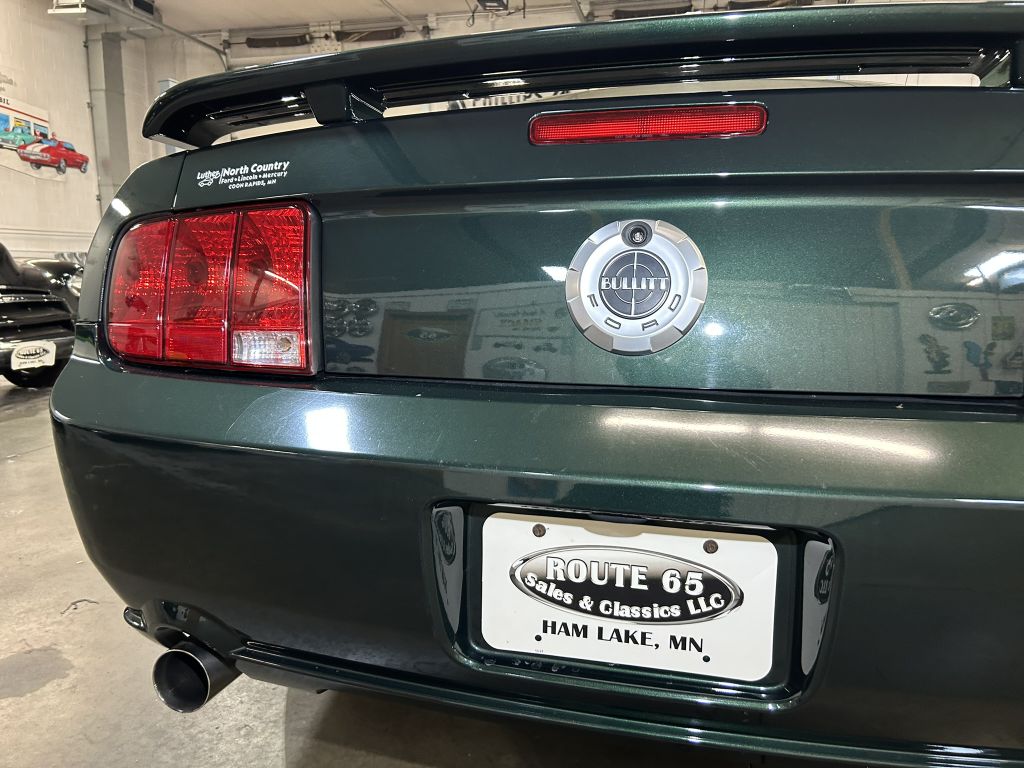 Photo 23 of this FORD MUSTANG