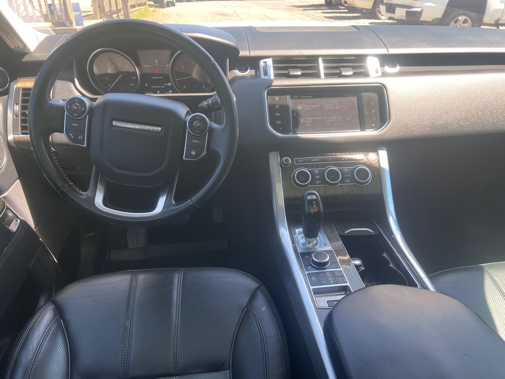 Photo 5 of this LAND ROVER RANGE ROVER SPO