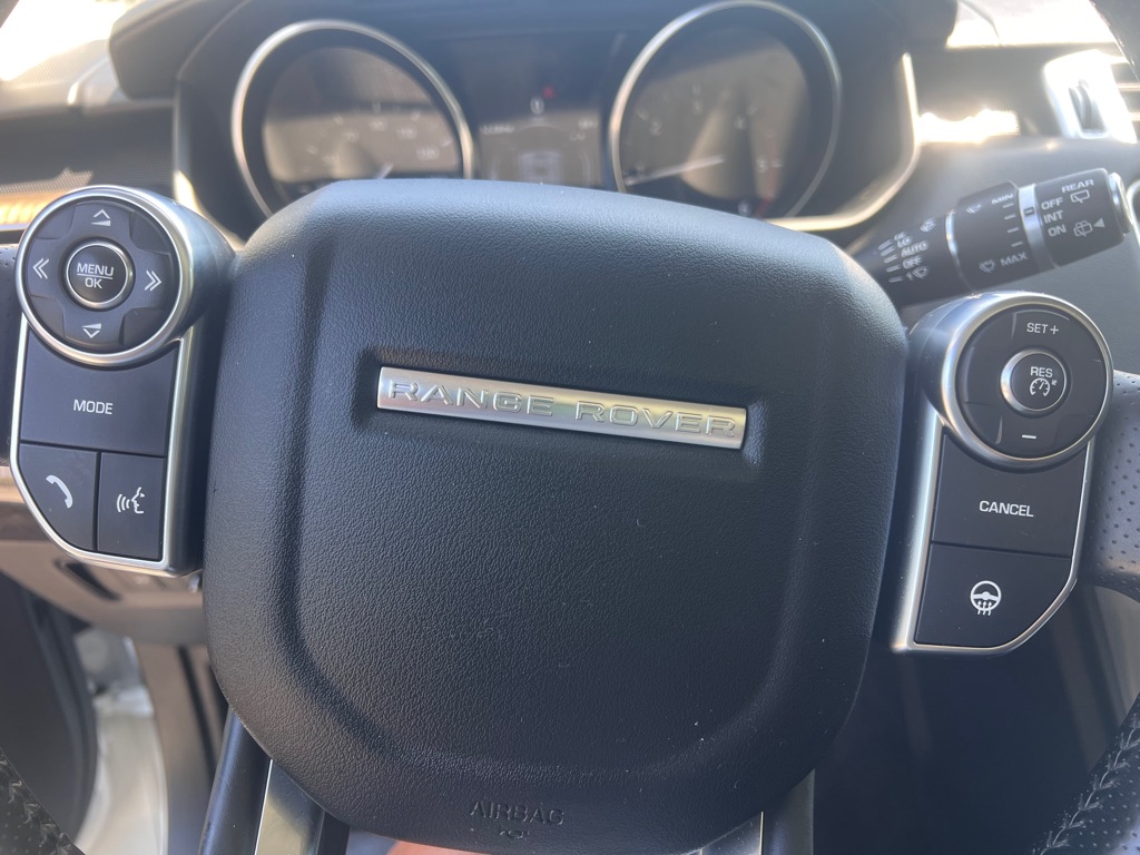 Photo 11 of this LAND ROVER RANGE ROVER SPO