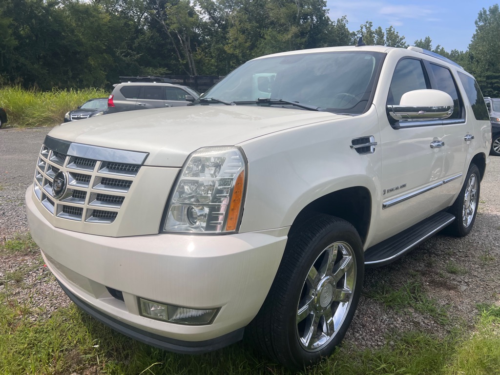 Photo 3 of this CADILLAC ESCALADE
