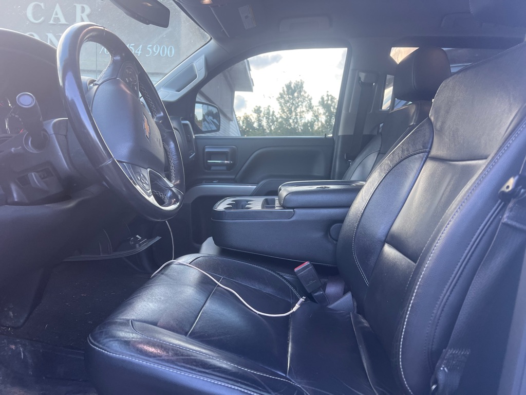 Photo 8 of this CHEVROLET SILVERADO 1500