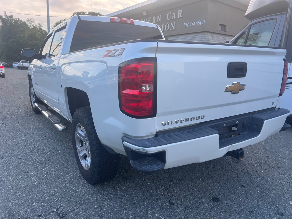 Photo 4 of this CHEVROLET SILVERADO 1500