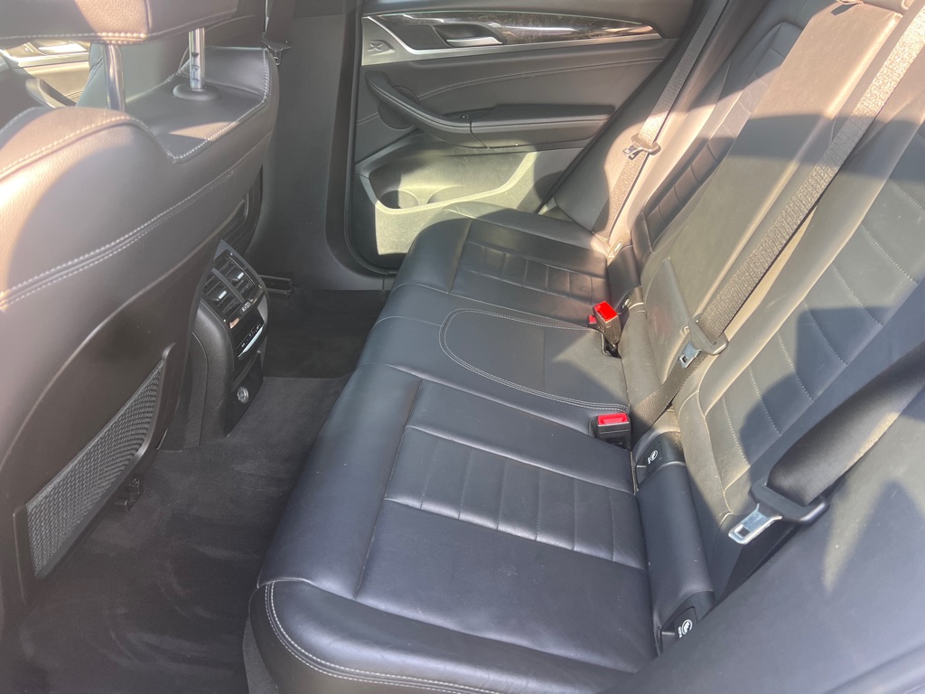 Photo 10 of this BMW X3