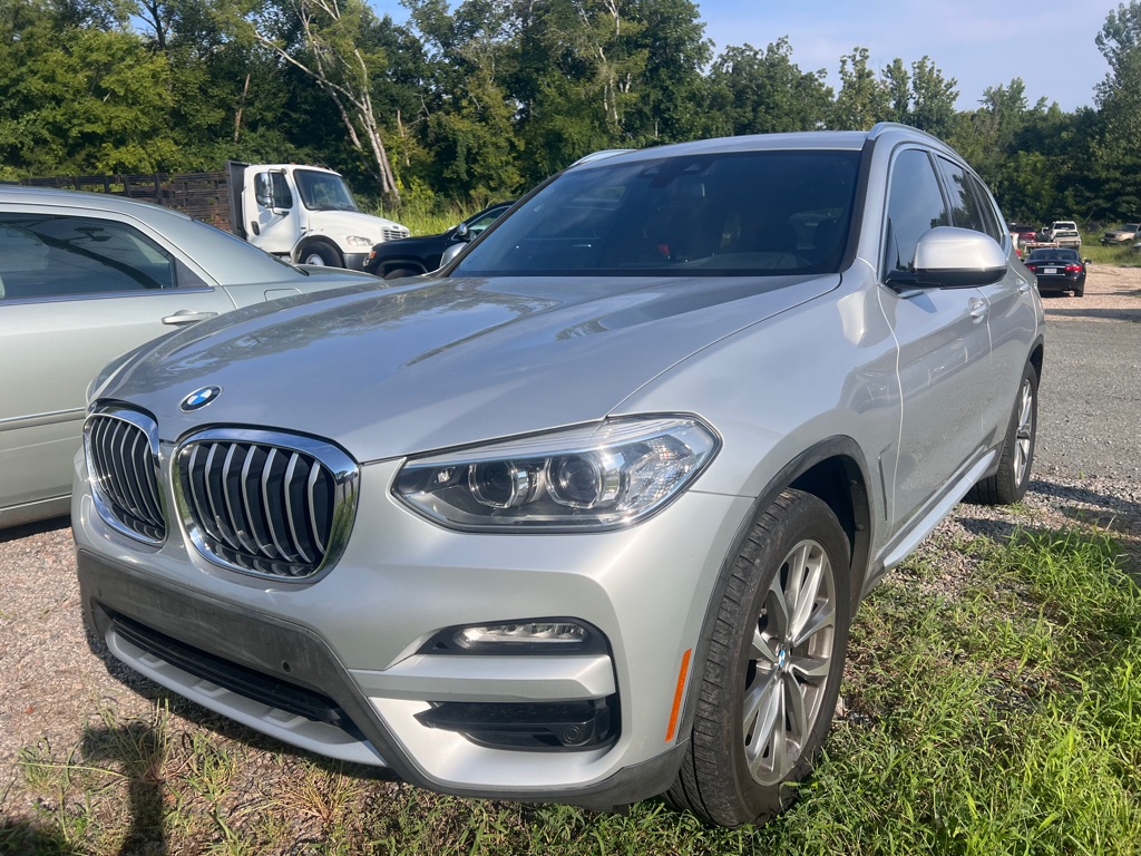 Photo 2 of this BMW X3