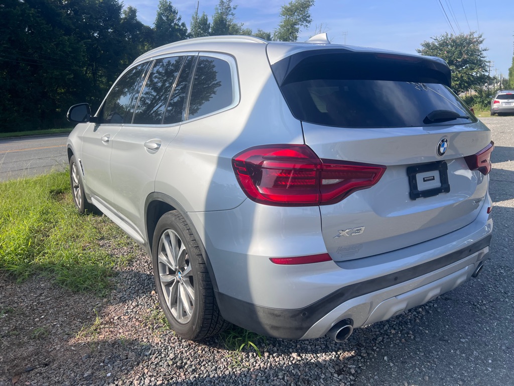 Photo 3 of this BMW X3