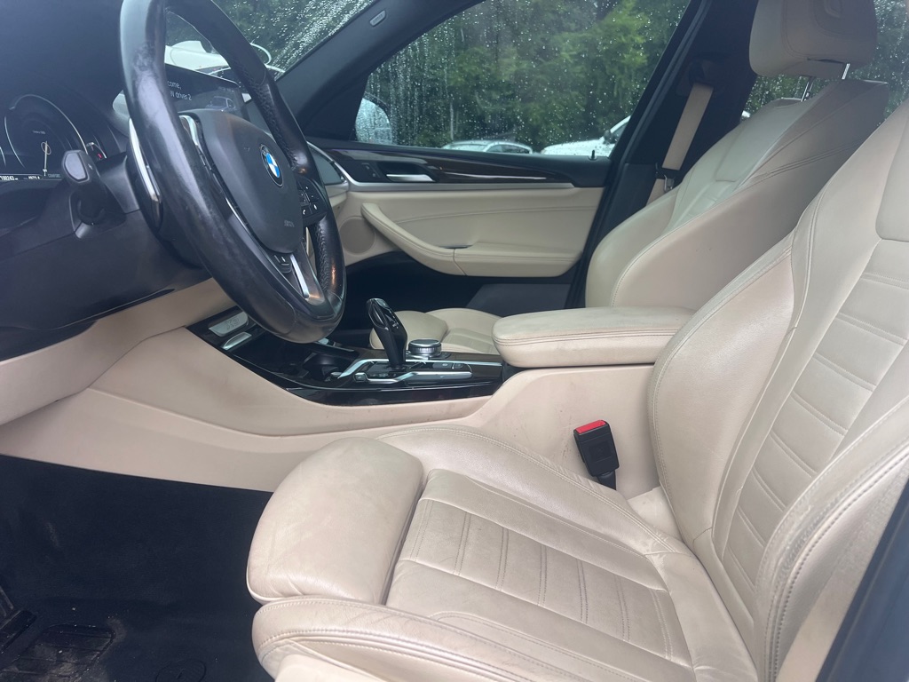 Photo 5 of this BMW X3