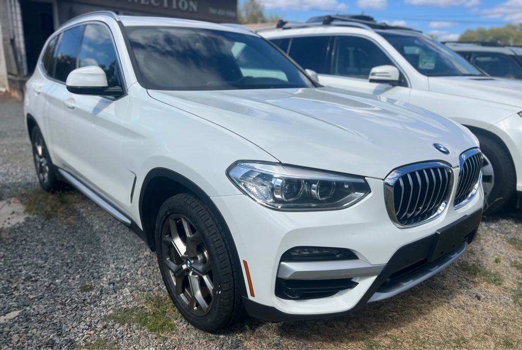 Photo 2 of this BMW X3