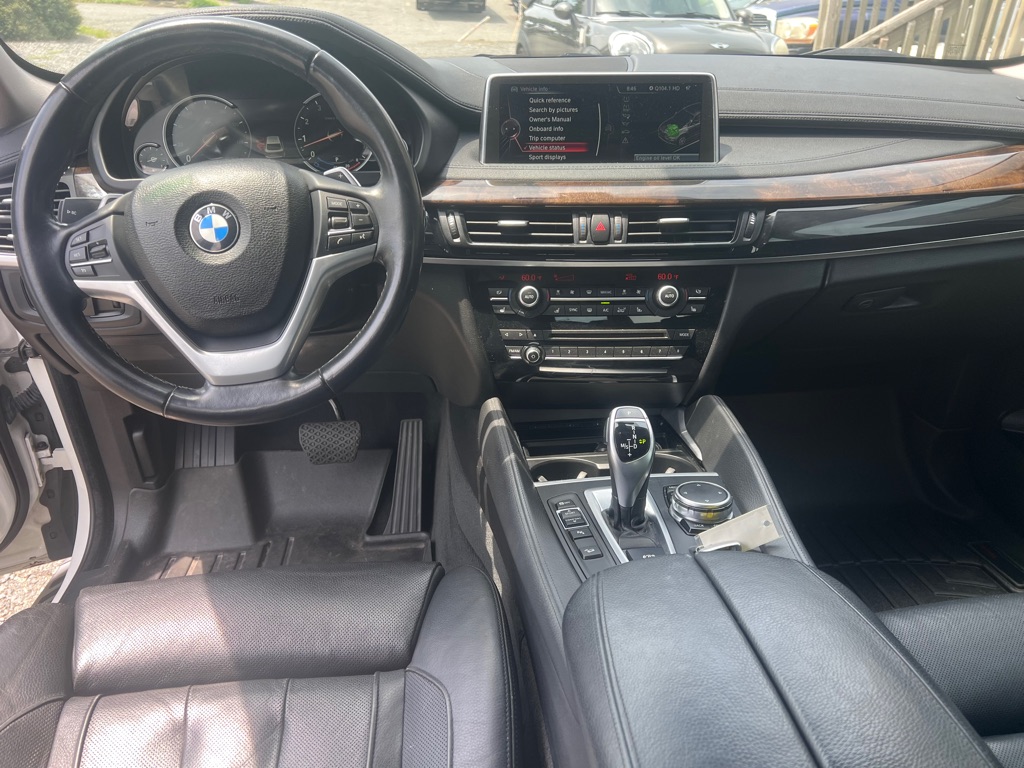 Photo 5 of this BMW X6