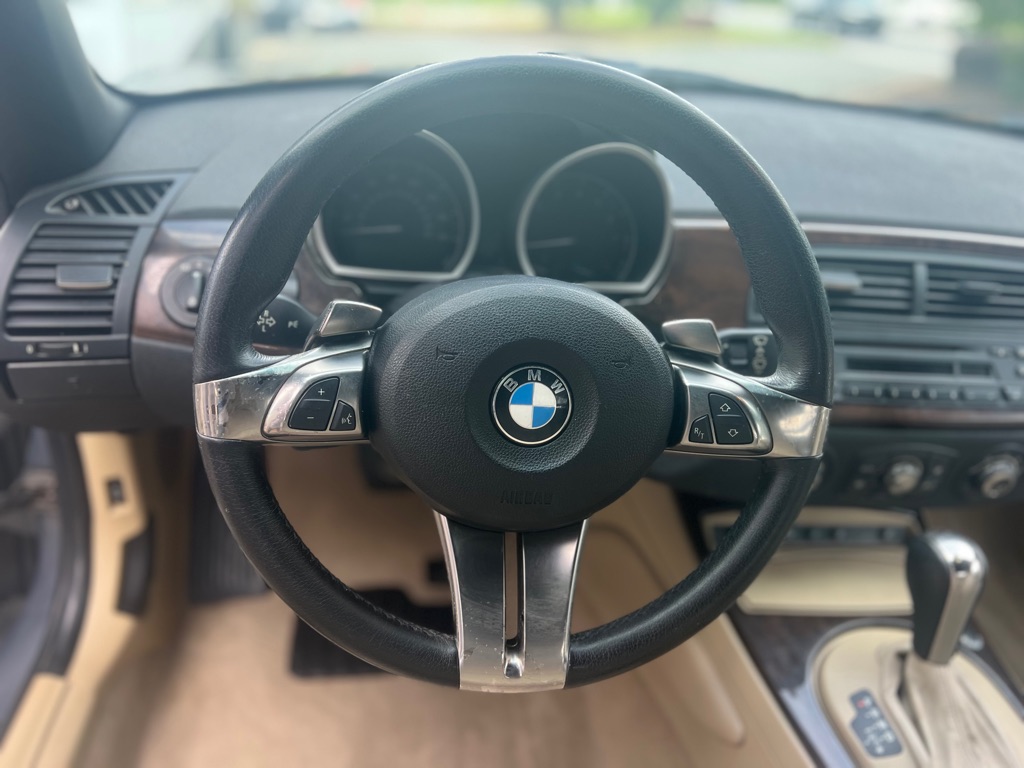 Photo 7 of this BMW Z4