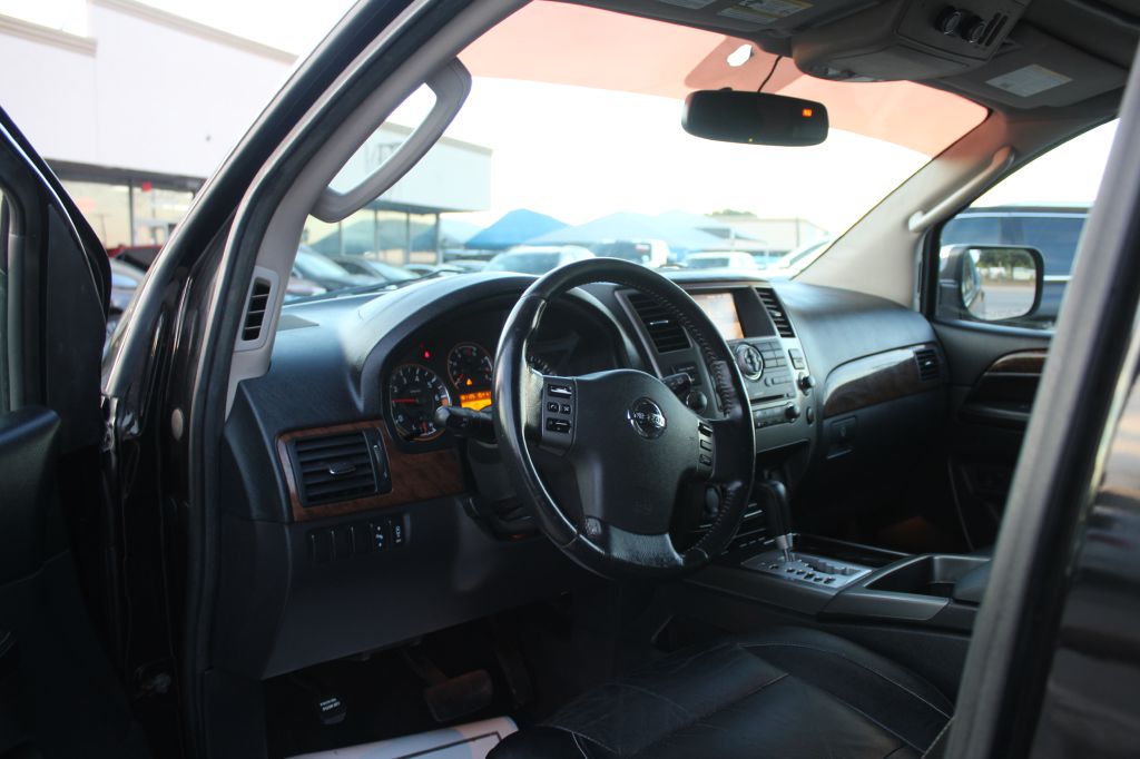 Photo 4 of this NISSAN ARMADA