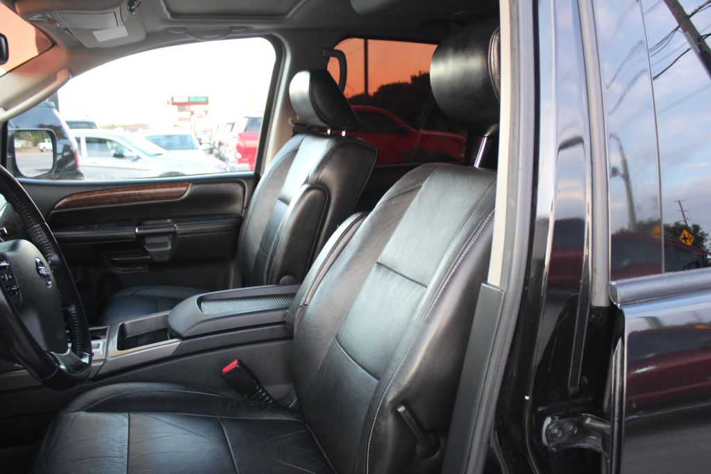 Photo 5 of this NISSAN ARMADA
